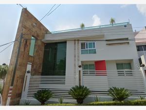 Casa en venta en Cerro Del Tesoro, San Pedro Tlaquepaque — foto 2 de 6