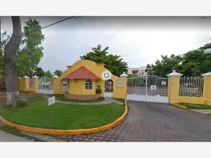 Casa en venta en Residencial San Miguel, Carmen — foto 3 de 9