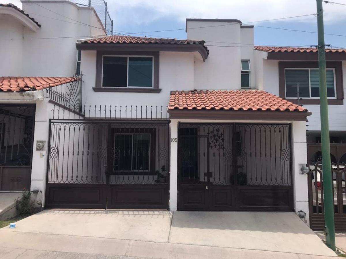 Casa en venta en Arbide, León