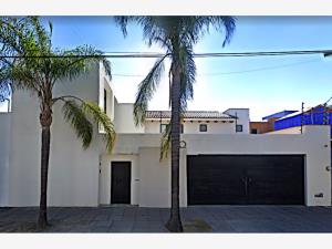 Casa en Valle del Campanario, Aguascalientes, Aguascalientes