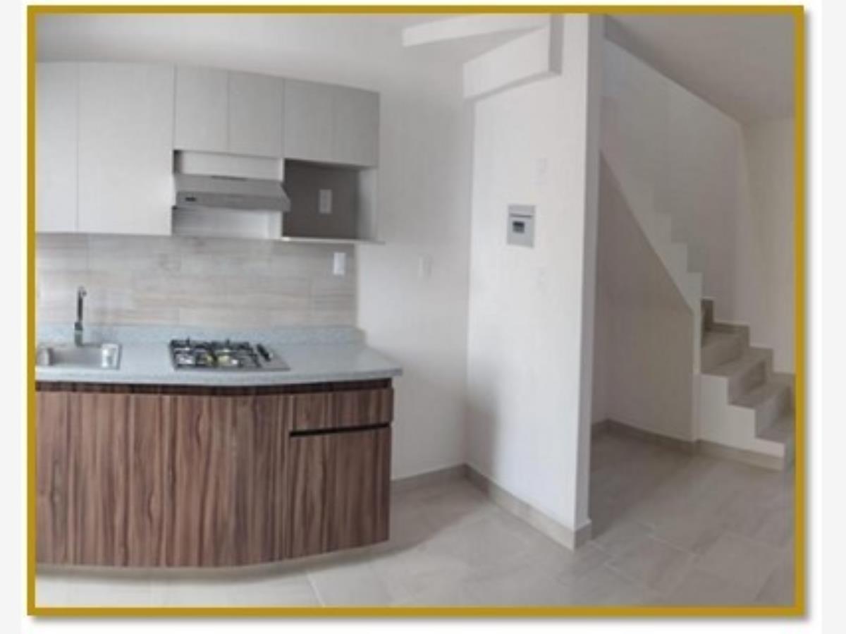 Casa en venta en Valle del Campestre, León — foto 1 de 8