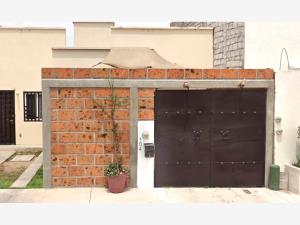 Casa en Lomas del Mirador, Corregidora, Querétaro