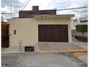 Casa en Boulevares, Naucalpan de Juárez, México