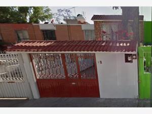 Casa en El Rosario, Azcapotzalco, Ciudad de México