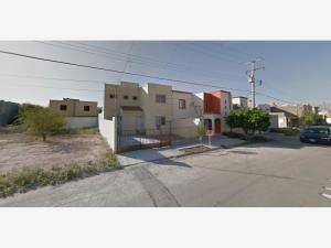 Casa en Sección 38, Torreón, Coahuila de Zaragoza