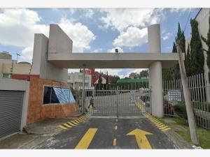 Casa en Miguel Hidalgo 4A Sección, Tlalpan, Ciudad de México