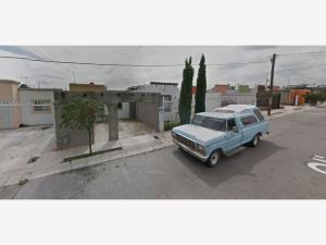 Casa en Los Olivos, Chihuahua, Chihuahua