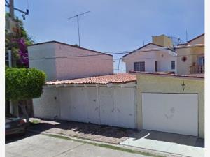Casa en venta en Las Plazas, Irapuato — foto 2 de 5