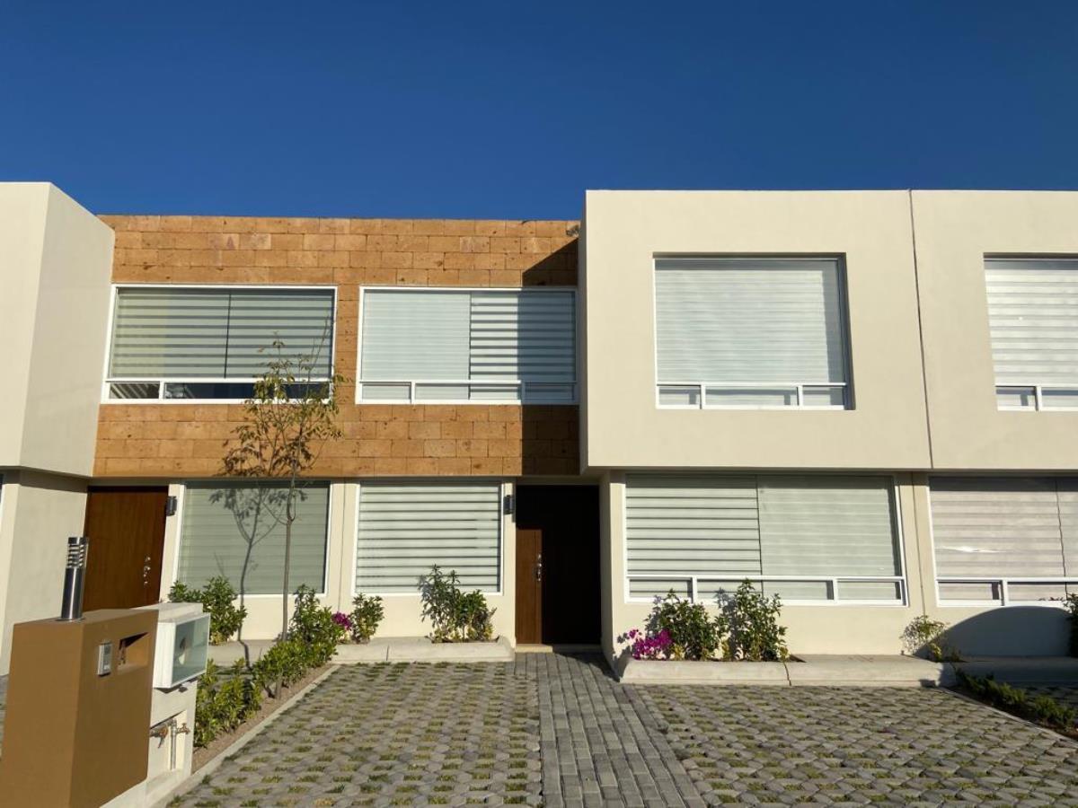 Casa en renta en Lomas Virreyes, Calimaya — foto 1 de 8