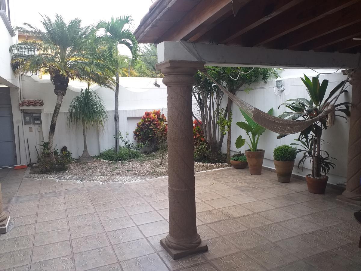 Casa en venta en Residencial La Palma, Jiutepec — foto 1 de 35