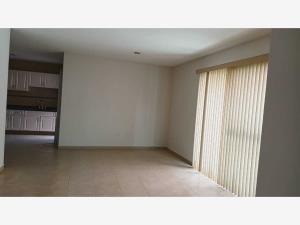 Casa en renta en San Antonio de Ayala, Irapuato — foto 3 de 25