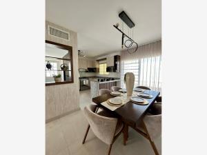 Casa en venta en Los Viñedos, Torreón — foto 3 de 18
