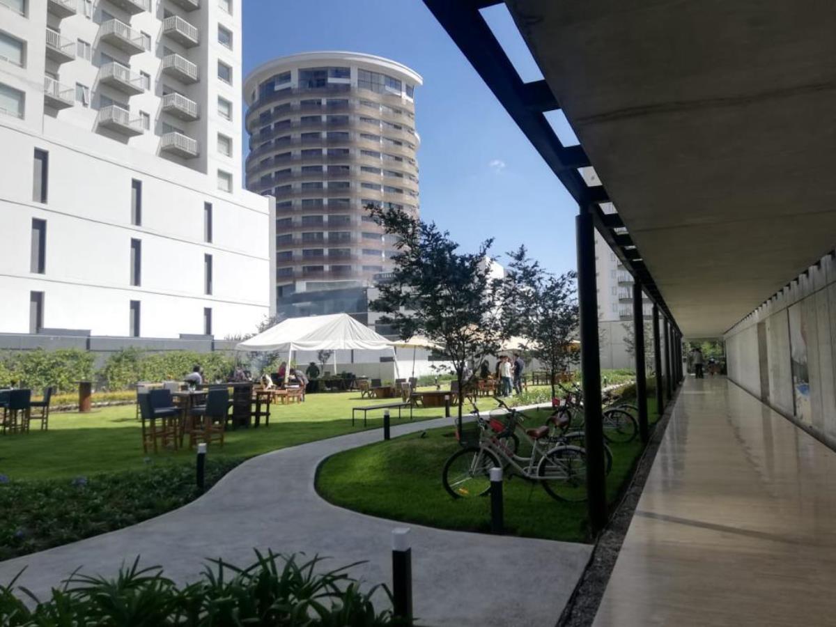Departamento en venta en Lomas de Angelópolis, San Andrés Cholula — foto 1 de 28