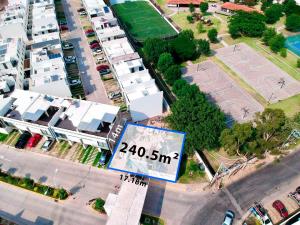 Terreno en venta en Bosques Santa Anita, Tlajomulco de Zúñiga — foto 2 de 14