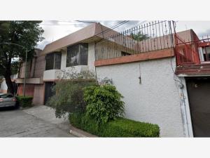 Casa en venta en Jardines de San Mateo, Naucalpan de Juárez — foto 2 de 5