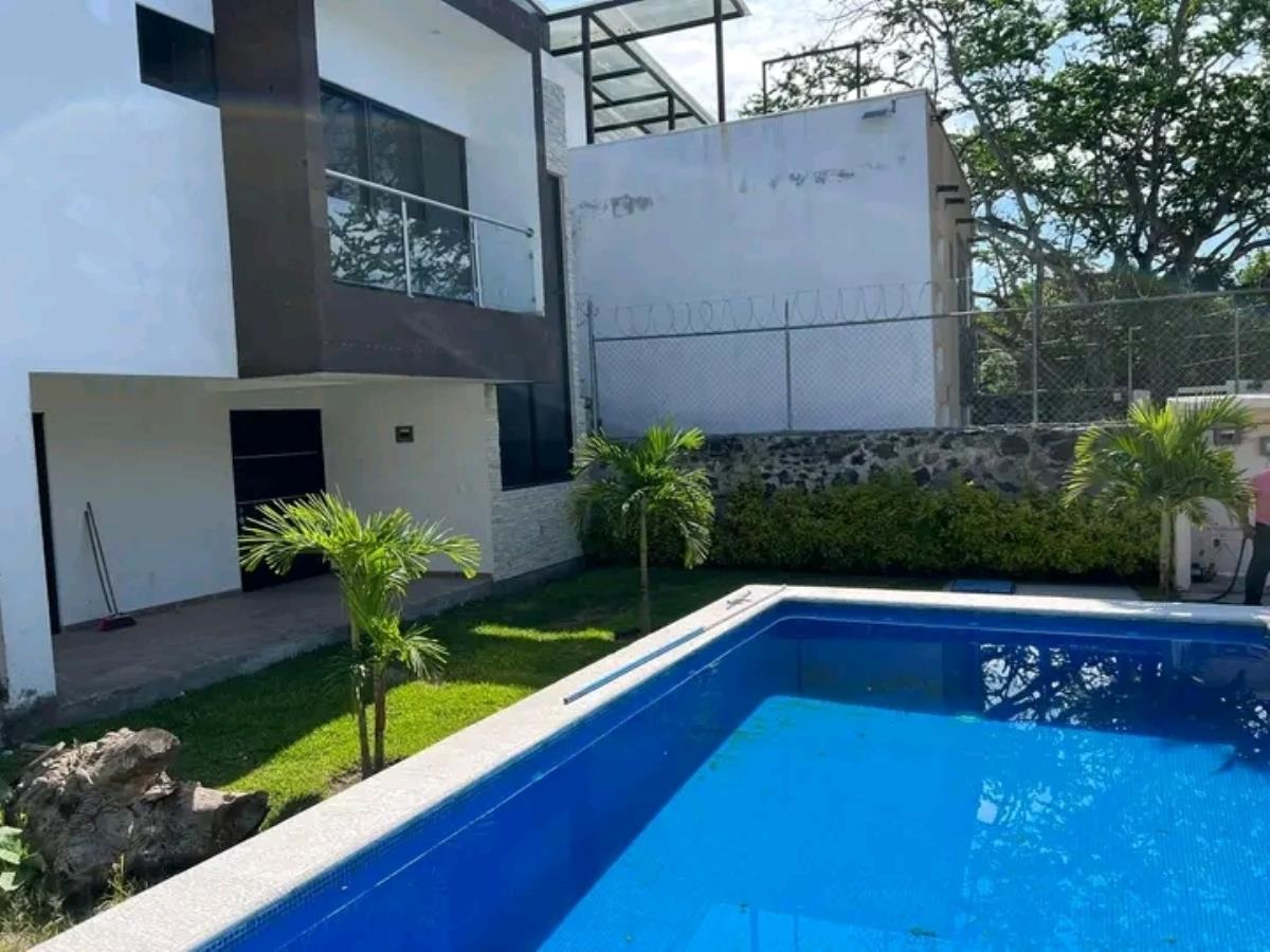 Casa en venta en Pedregal de las Fuentes, Jiutepec — foto 1 de 17
