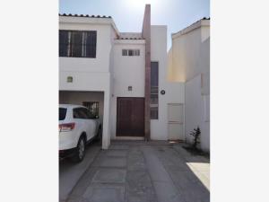 Casa en venta en Los Viñedos, Torreón, Coahuila de Zaragoza