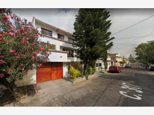 Casa en Nueva Atzacoalco, Gustavo A. Madero, Ciudad de México