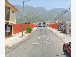 Casa en venta en Lomas del Poniente, Santa Catarina — foto 2 de 9