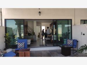 Casa en venta en Atlacholoaya, Xochitepec — foto 3 de 15