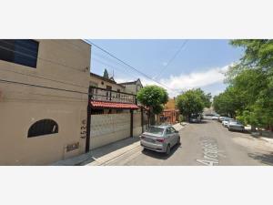 Casa en venta en Los Arcos, Saltillo — foto 3 de 11