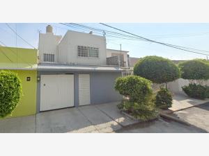 Casa en venta en Valle de Aragon, Nezahualcóyotl — foto 3 de 12