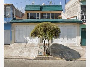 Casa en Metropolitana Tercera Sección, Nezahualcóyotl, México