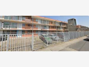 Departamento en venta en Consejo Agrarista Mexicano, Iztapalapa — foto 2 de 17