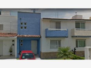 Casa en Colinas del Santuario, Corregidora, Querétaro