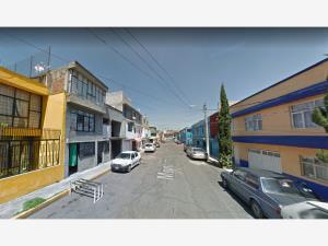 Casa en venta en Santa Maria de las Rosas, Toluca — foto 2 de 6
