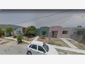 Casa en venta en Barrio de la Industria, Monterrey — foto 2 de 7