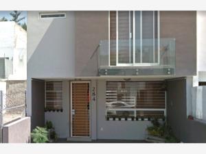 Casa en Lomas del Centinela, Zapopan, Jalisco