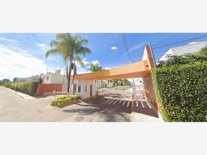 Casa en Praderas de San Antonio, Zapopan, Jalisco