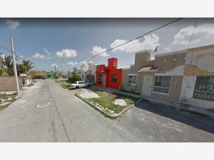 Casa en venta en Villas Otoch, Benito Juárez — foto 2 de 7