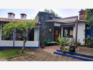 Casa en Los Limoneros, Cuernavaca, Morelos