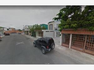 Casa en venta en Mision del Carmen, Playa del Carmen — foto 2 de 7
