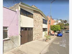 Casa en Industrial, Gustavo A. Madero, Ciudad de México