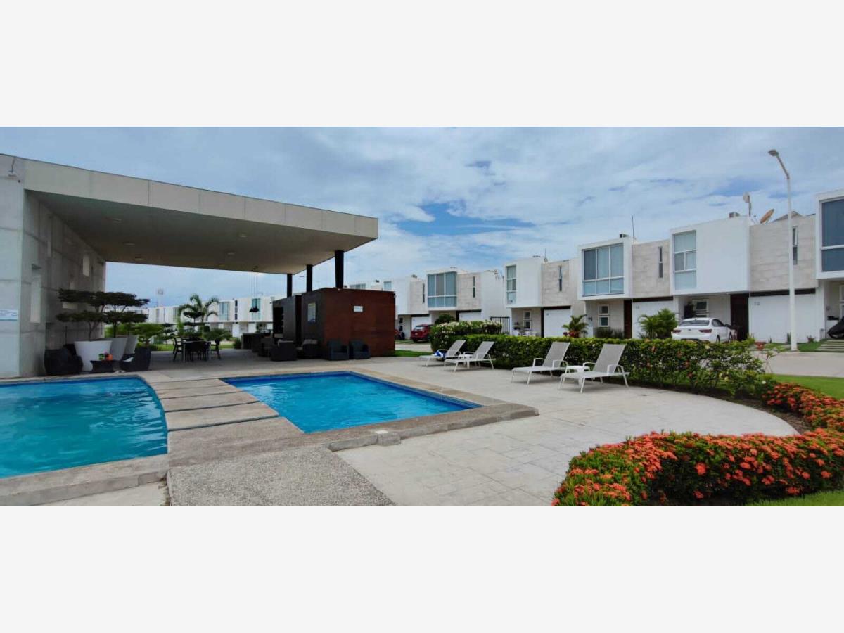 Casa en renta en Valle Dorado, Bahía de Banderas — foto 1 de 11