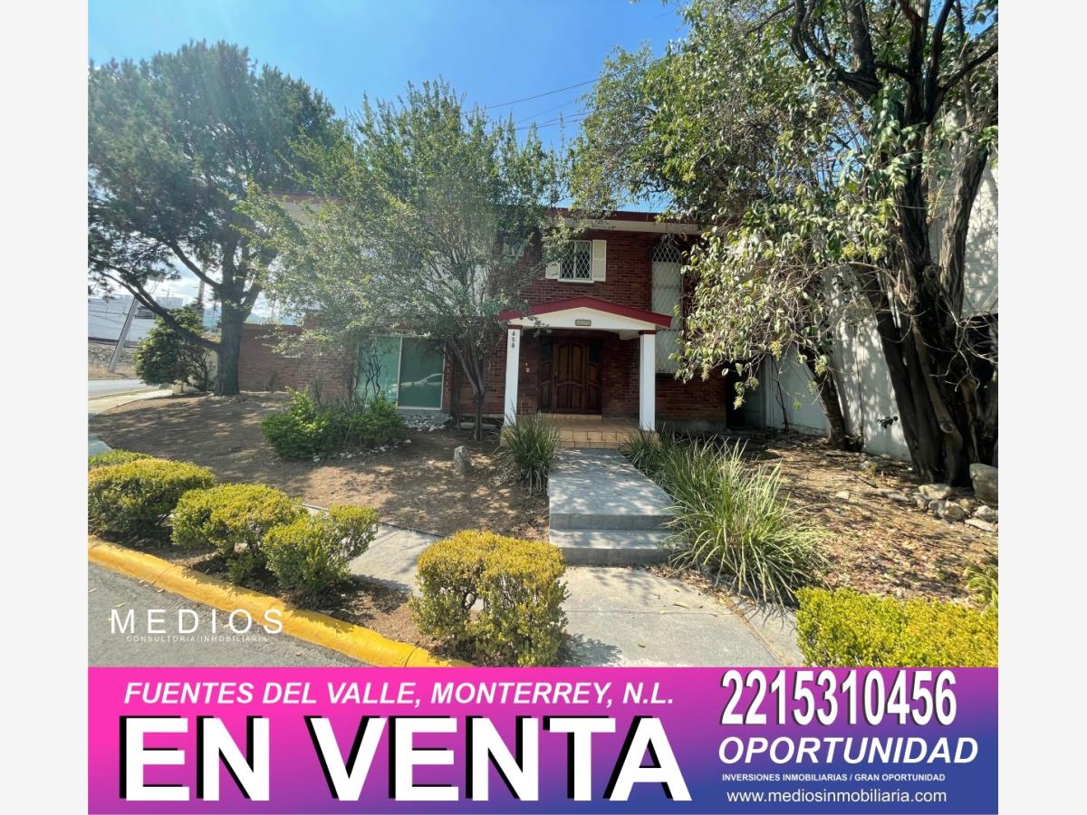 Casa en venta en Fuentes del Valle, San Pedro Garza García — foto 1 de 17