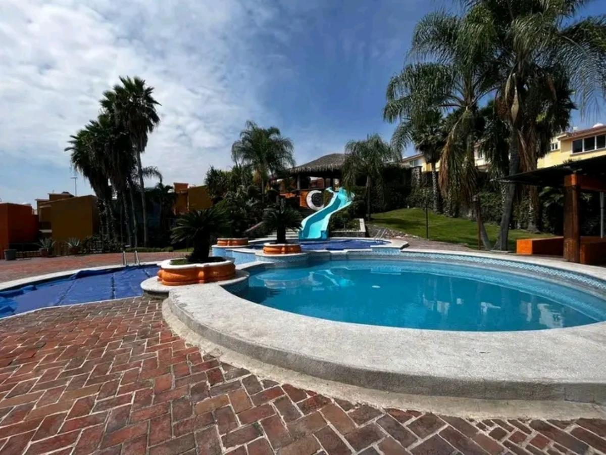 Casa en venta en Burgos Bugambilias, Temixco — foto 1 de 15