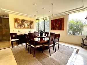 Casa en venta en Ciudad Satelite, Naucalpan de Juárez — foto 3 de 6