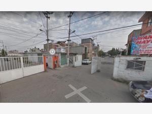 Casa en venta en Ehécatl (Paseos de Ecatepec), Ecatepec de Morelos — foto 2 de 10
