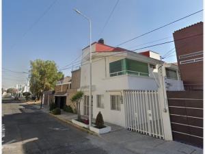 Casa en venta en Jardines de San Manuel, Puebla — foto 3 de 13