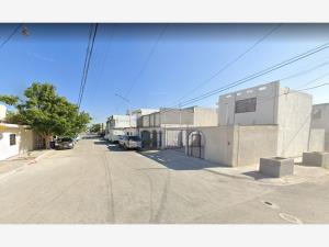 Casa en venta en Jardines de Cadereyta, Cadereyta Jiménez — foto 3 de 6