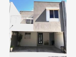 Casa en venta en Villas del Poniente, García — foto 2 de 16