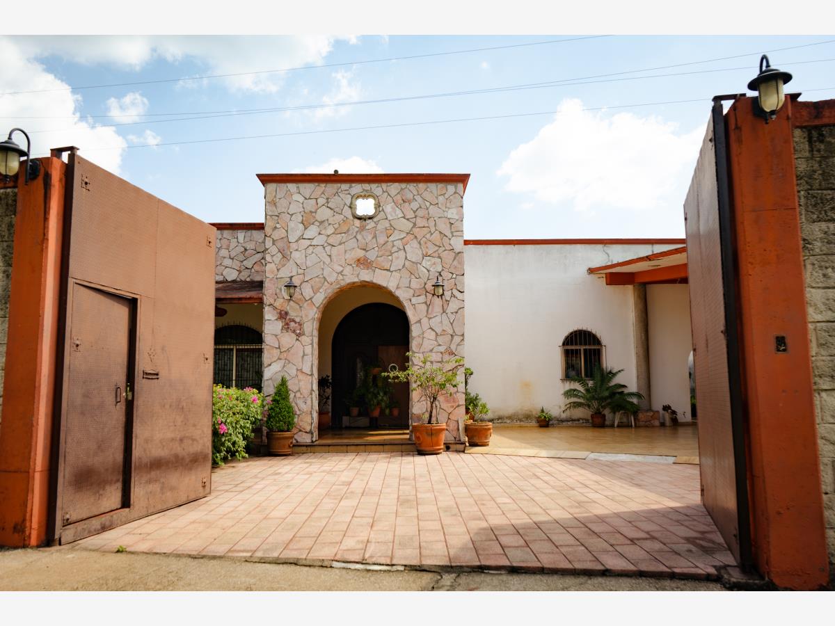 Quinta en venta en La Huasteca 2da. Sección (Alvarado la Raya), Centro — foto 1 de 21