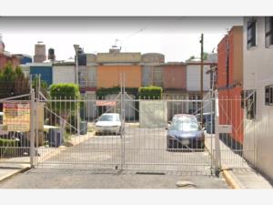 Casa en venta en Galaxia Cuautitlán, Cuautitlán — foto 2 de 6