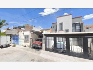 Casa en Valle de Las Rosas, San Luis Potosí, San Luis Potosí