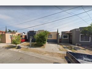 Casa en venta en Hacienda Santa Fe, Tlajomulco de Zúñiga — foto 3 de 7
