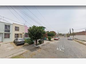 Casa en venta en Rancho Alegre, Tlajomulco de Zúñiga — foto 2 de 7